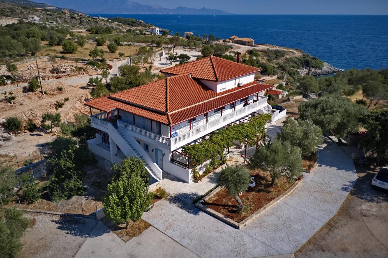 Mikro Nisi Studios & Apartments Agios Nikolaos  Exteriér fotografie