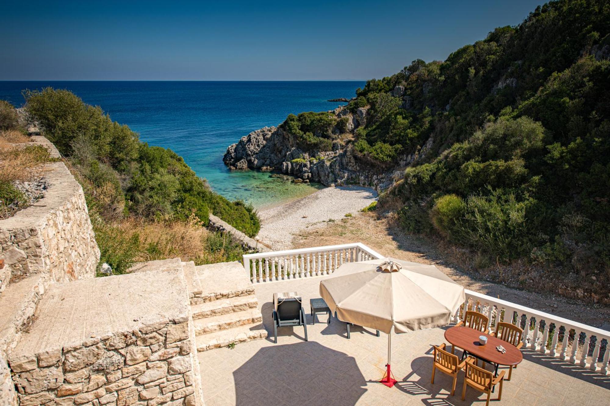Mikro Nisi Studios & Apartments Agios Nikolaos  Exteriér fotografie