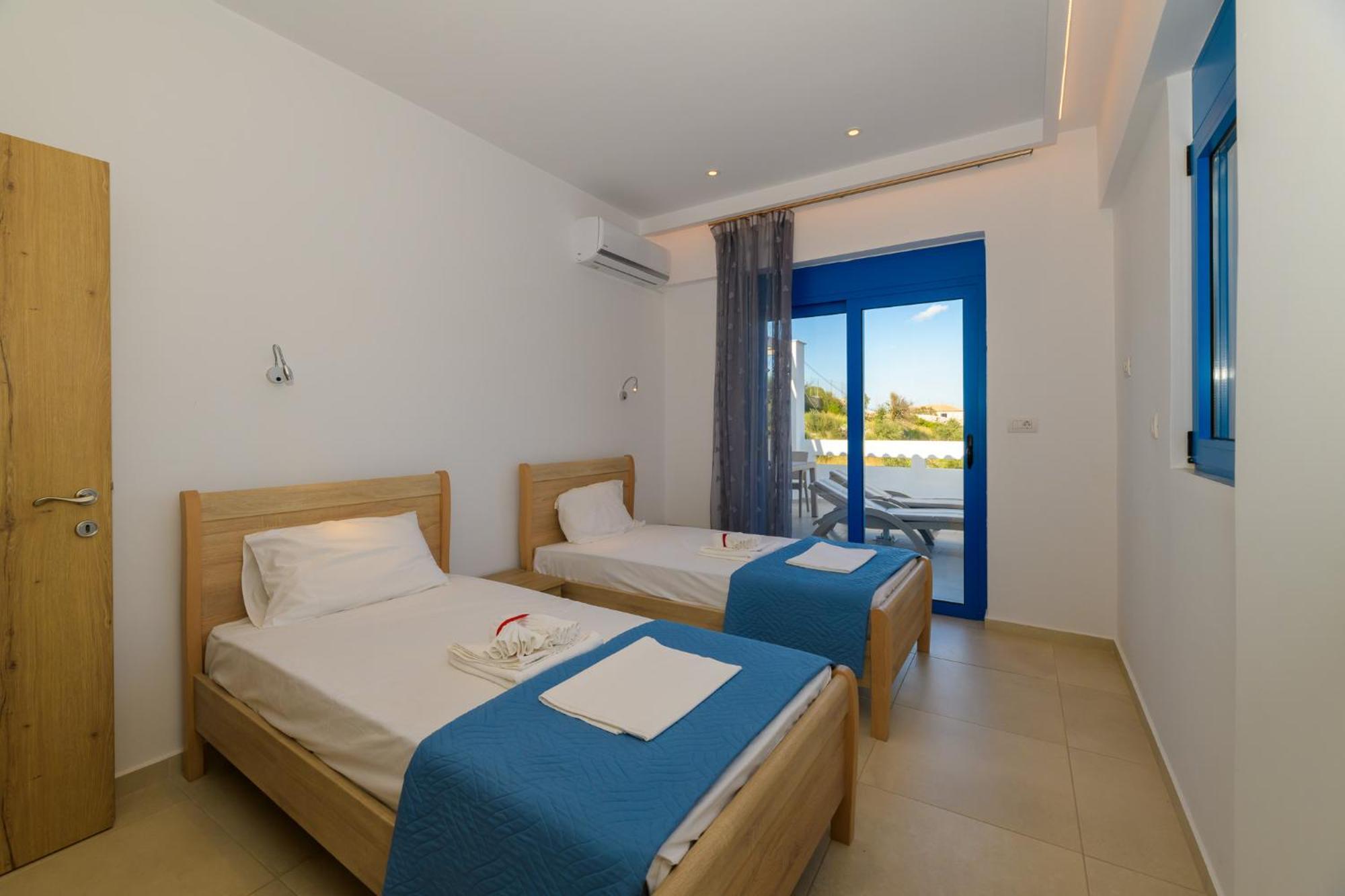 Mikro Nisi Studios & Apartments Agios Nikolaos  Exteriér fotografie