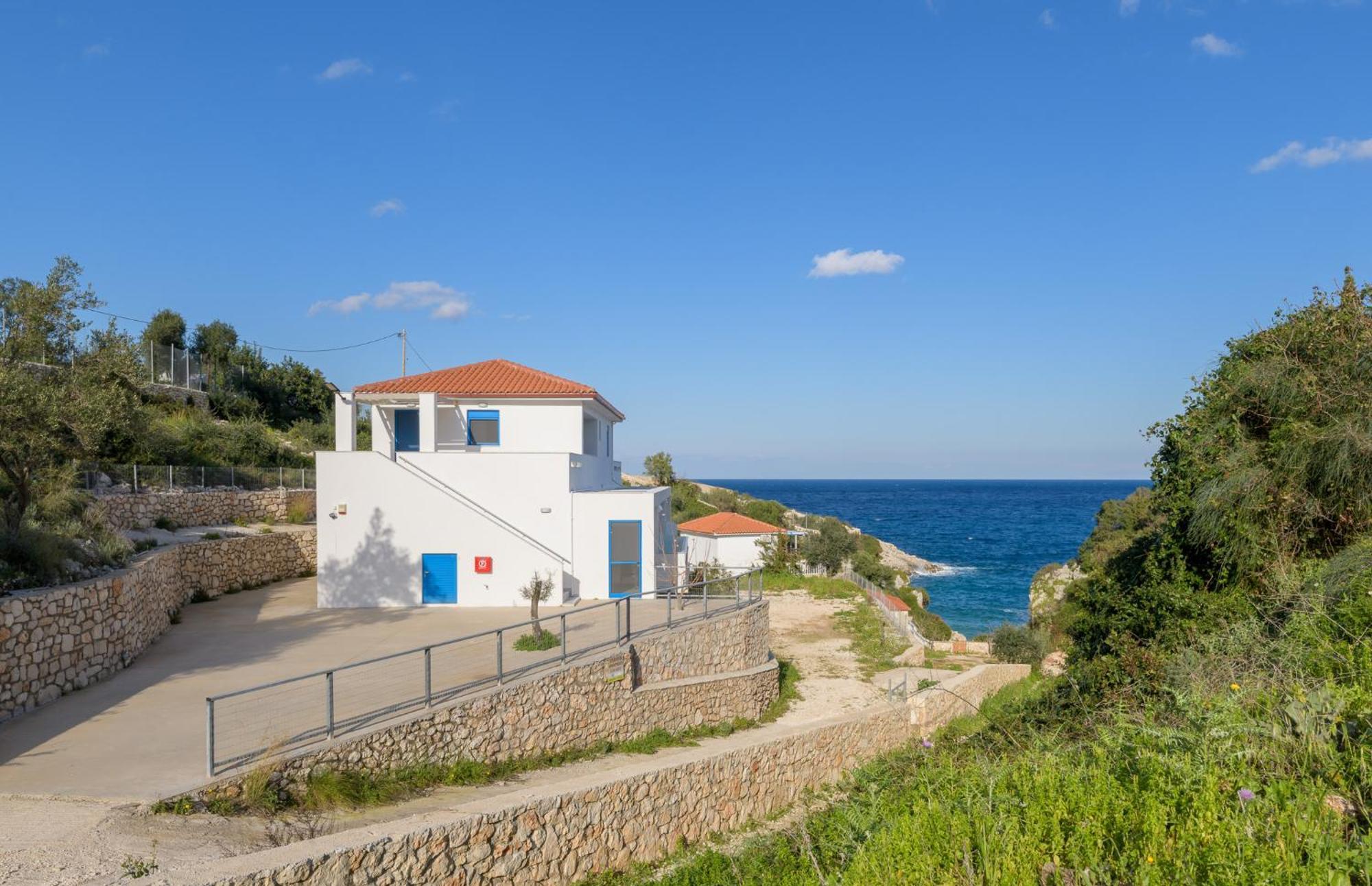 Mikro Nisi Studios & Apartments Agios Nikolaos  Exteriér fotografie
